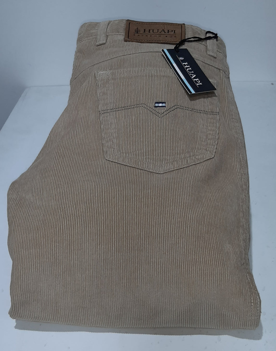 Pantalon Huapi Corderoy Corte Jean