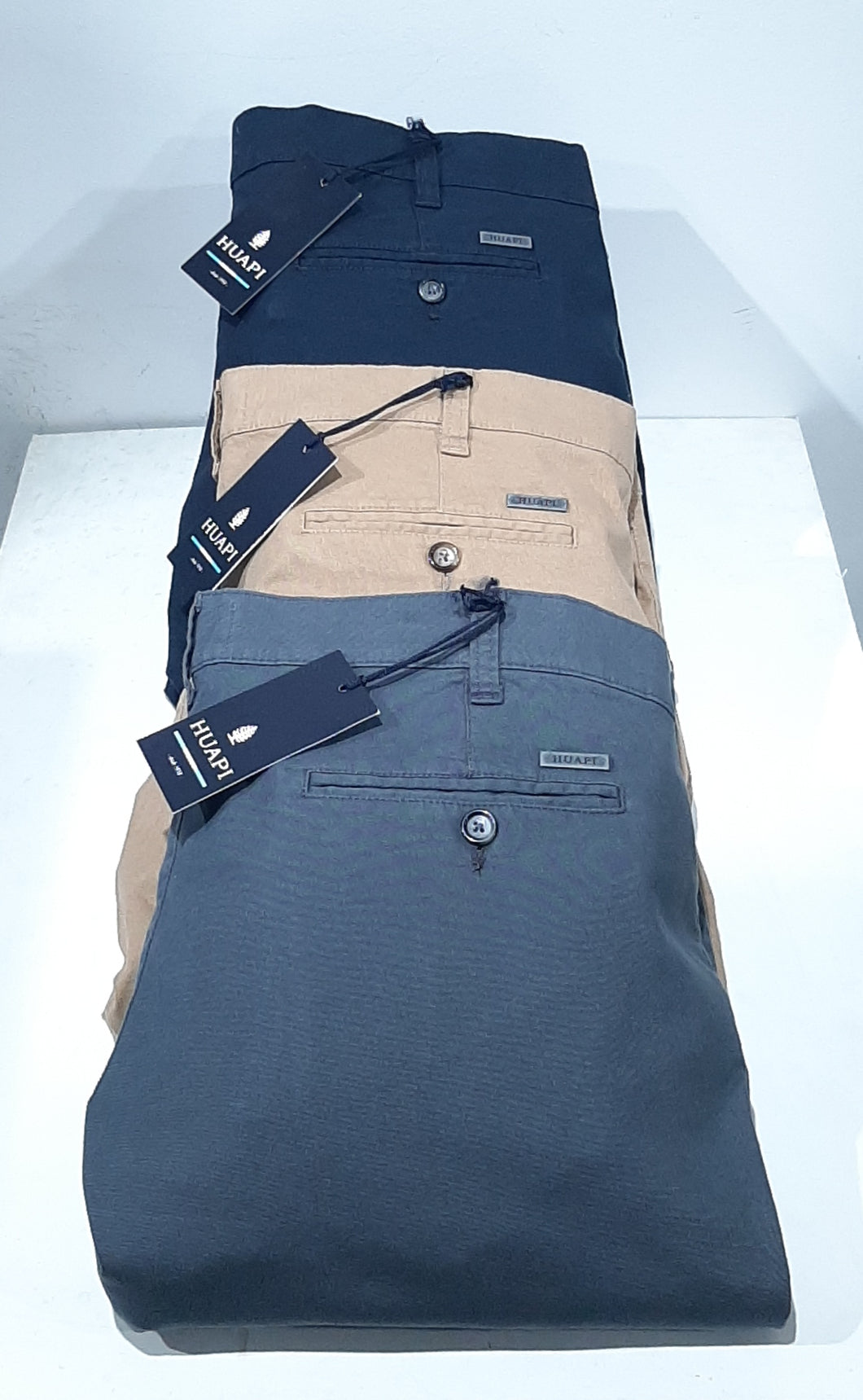 Pantalón Huapi Sin Pinza Gabardina Elastizada