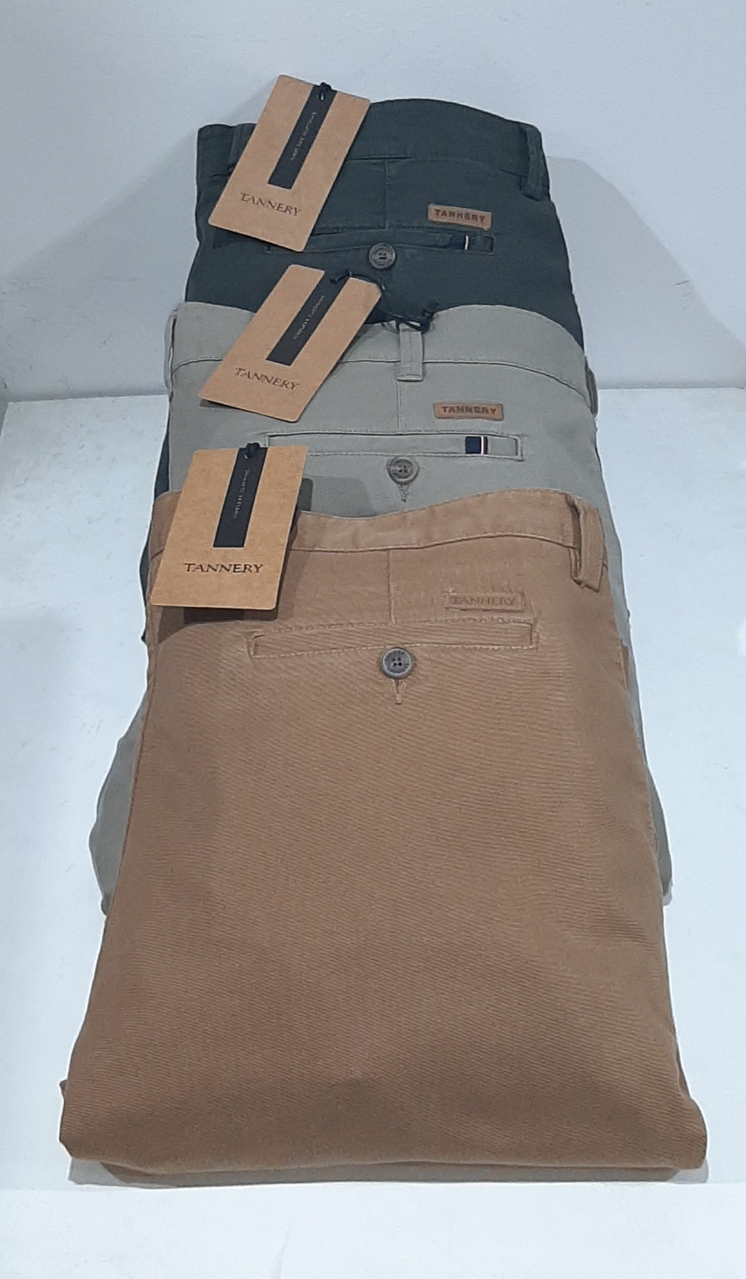 Pantalon Tannery Sin Pinza Gabardina Elastizada