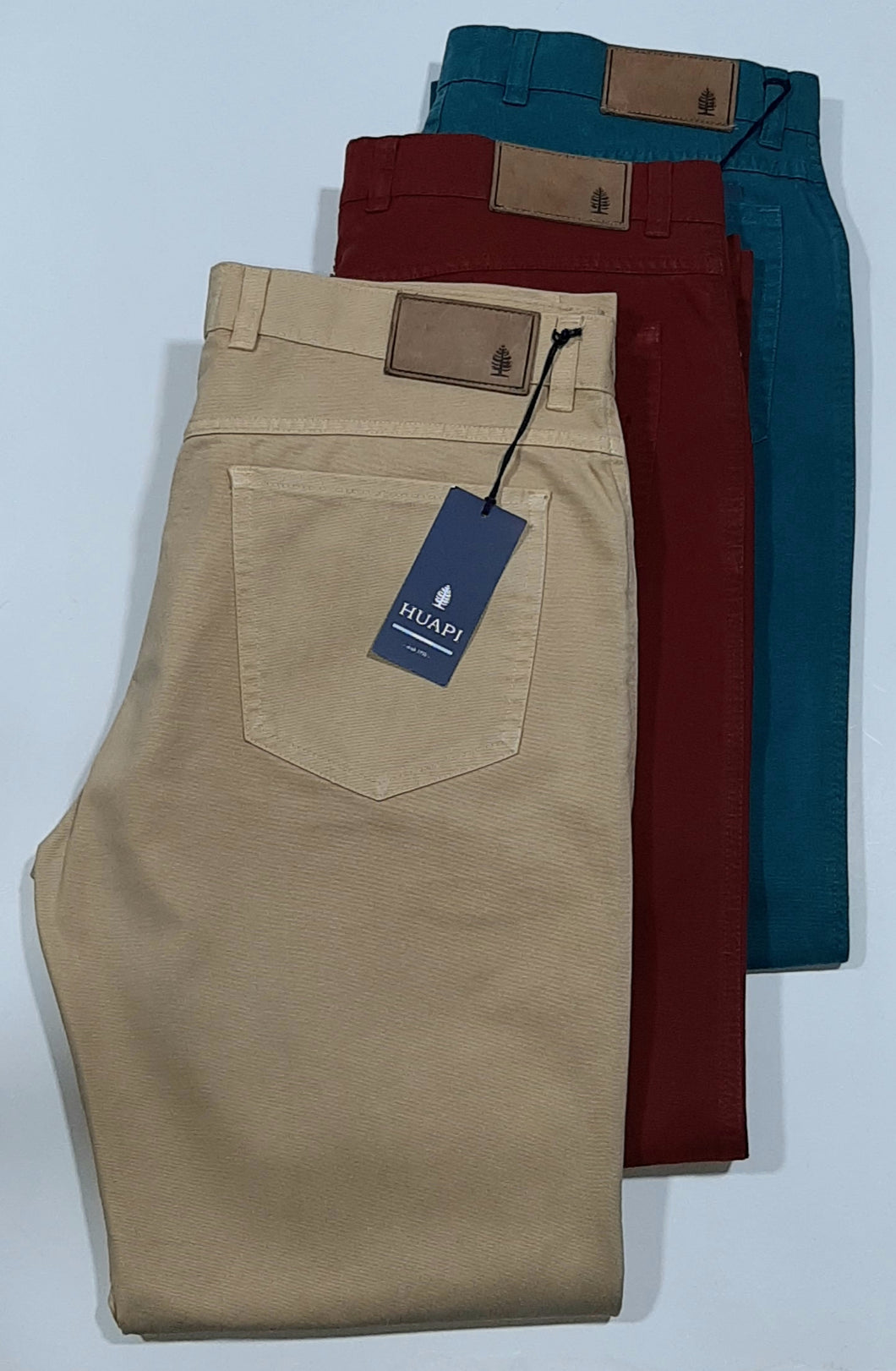 Pantalon Huapi Corte Jean Gabardina